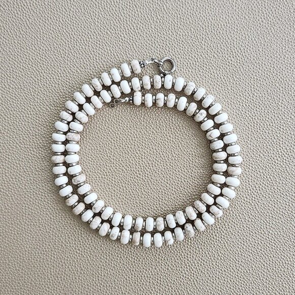 WHITE MAGNESITE TURQUOISE--24" - Picture 1 of 2